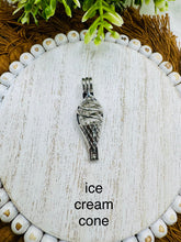 Load image into Gallery viewer, Pearl Party Cages
