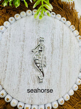 Load image into Gallery viewer, Pearl Party Cages