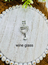 Load image into Gallery viewer, Pearl Party Cages
